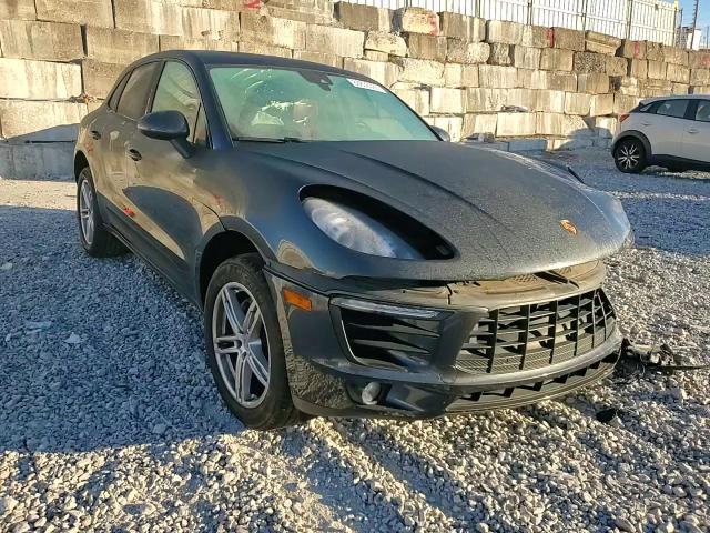 2017 Porsche Macan VIN: WP1AA2A59HLB07547 Lot: 86836335