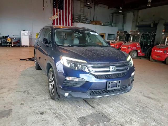 2017 Honda Pilot Elite VIN: 5FNYF6H07HB095615 Lot: 81959895