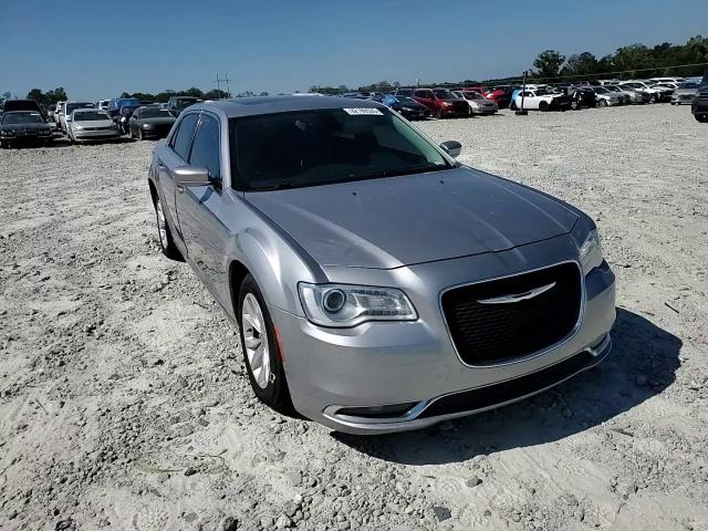 2016 Chrysler 300 Limited VIN: 2C3CCAAG7GH212491 Lot: 82180535