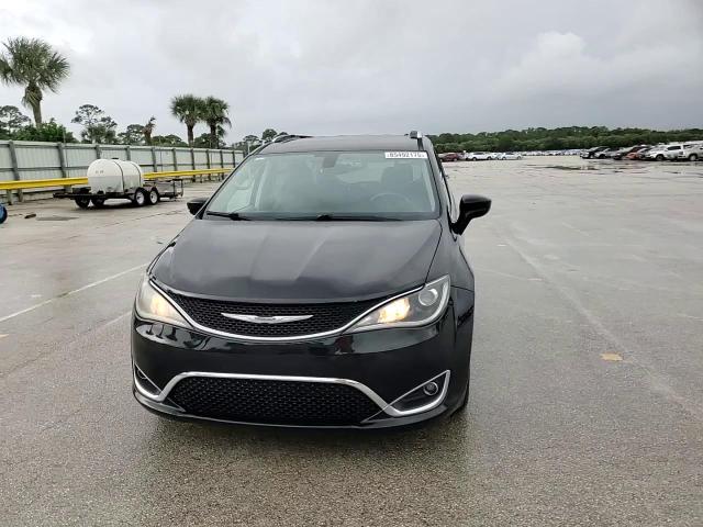 2018 Chrysler Pacifica Touring L VIN: 2C4RC1BG6JR119290 Lot: 85492175