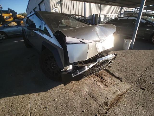 2024 Tesla Cybertruck VIN: 7G2CEHEE4RA036395 Lot: 90342375
