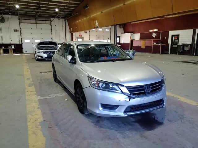 2015 Honda Accord Lx VIN: 1HGCR2F3XFA102376 Lot: 85678105