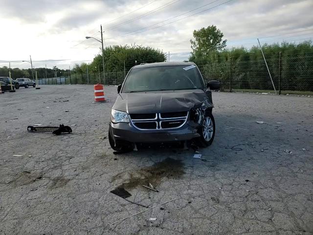 2019 Dodge Grand Caravan Sxt VIN: 2C4RDGCG4KR647877 Lot: 82220225