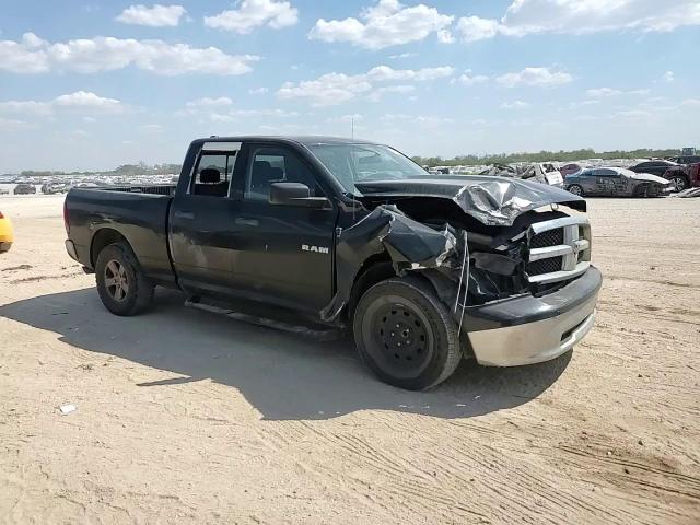2009 Dodge Ram 1500 VIN: 1D3HB18P39S750988 Lot: 81936395
