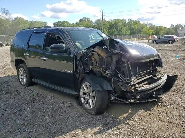 2008 GMC Yukon VIN: 1GKFK13098J204893 Lot: 82232055