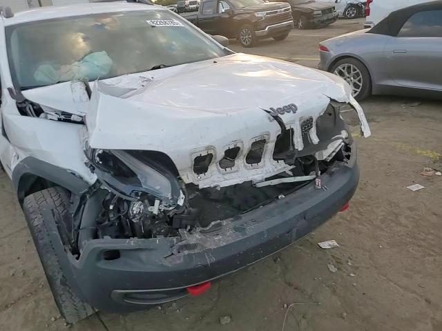 2019 Jeep Cherokee Trailhawk VIN: 1C4PJMBX7KD311241 Lot: 82268785