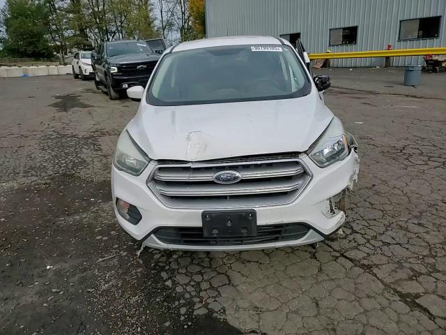 2017 Ford Escape Se VIN: 1FMCU0G97HUC97063 Lot: 90799105