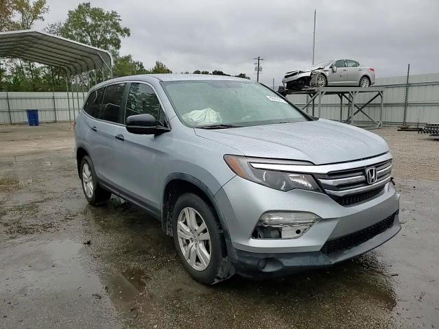 2018 Honda Pilot Lx VIN: 5FNYF5H12JB009670 Lot: 89930975