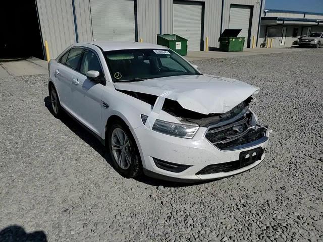 2013 Ford Taurus Sel VIN: 1FAHP2E82DG112553 Lot: 82366545