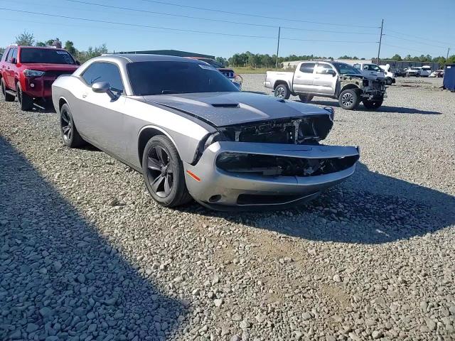 2018 Dodge Challenger Sxt VIN: 2C3CDZAG4JH245290 Lot: 90921165