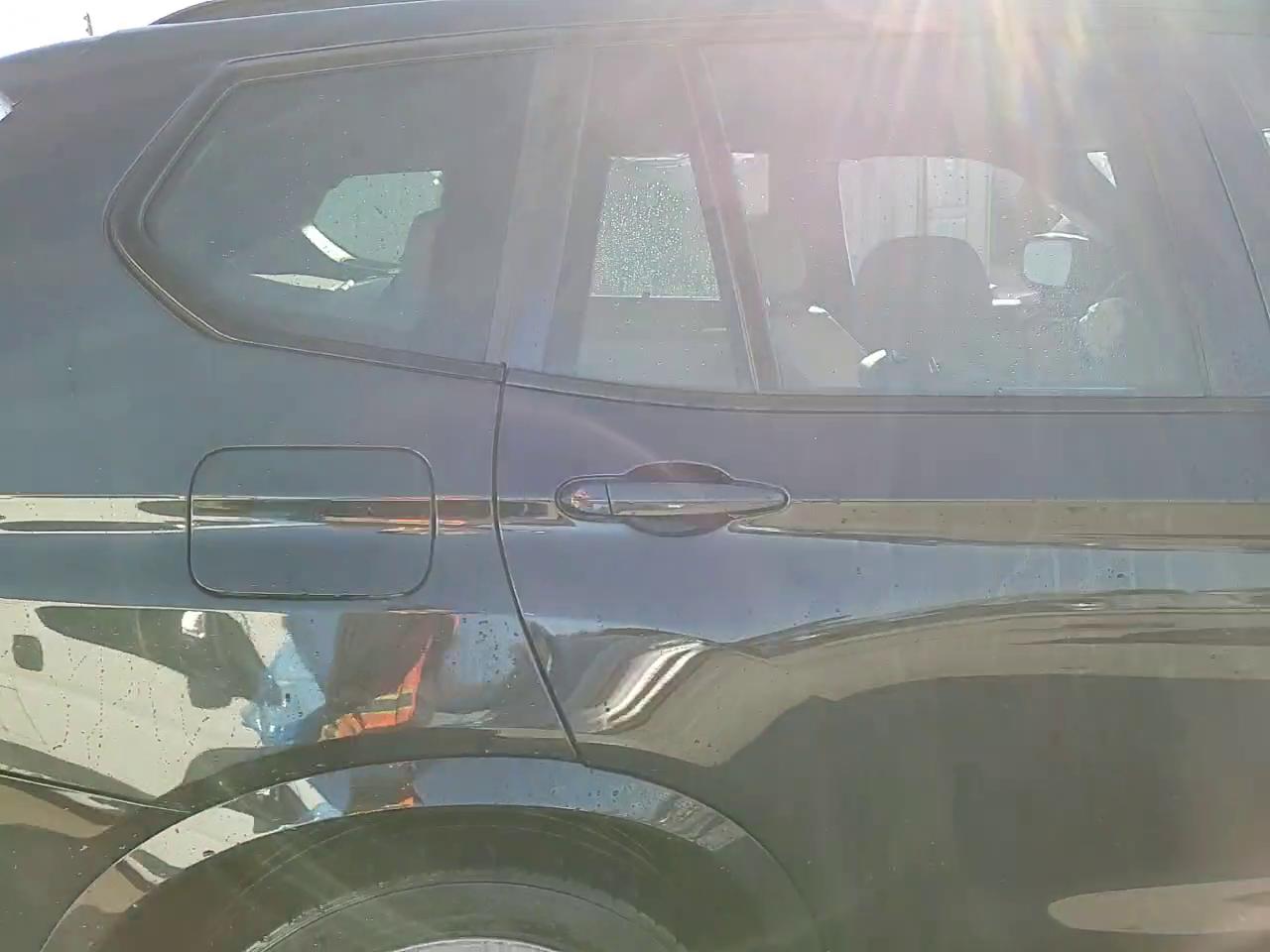 Фото: 5UXWX7C53EL984397