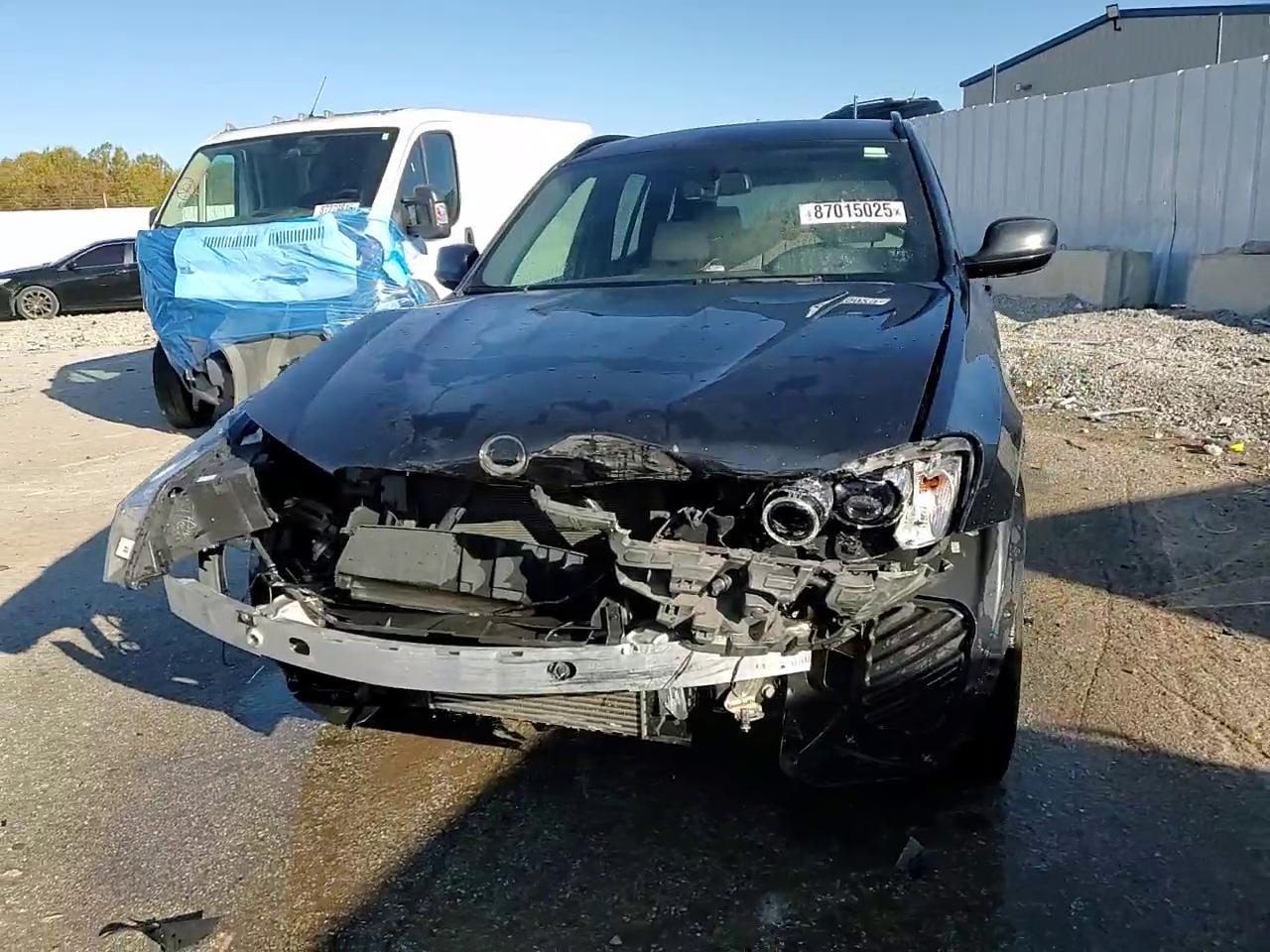 Фото: 5UXWX7C53EL984397