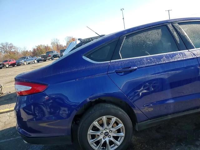 2016 Ford Fusion S VIN: 3FA6P0G76GR264834 Lot: 89894125