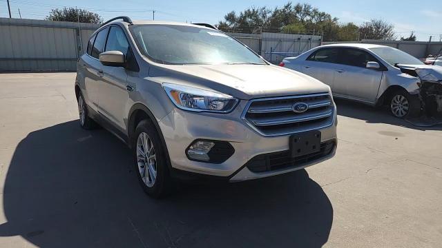 2018 Ford Escape Se VIN: 1FMCU9GD0JUC83603 Lot: 82570705