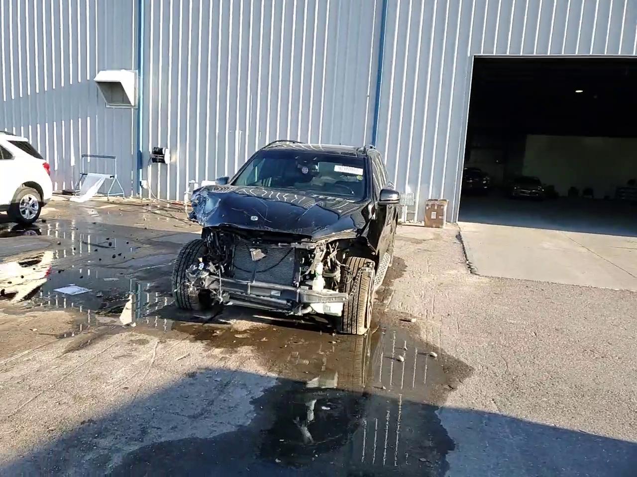 Фото: 4JGDA5JB6JB104022