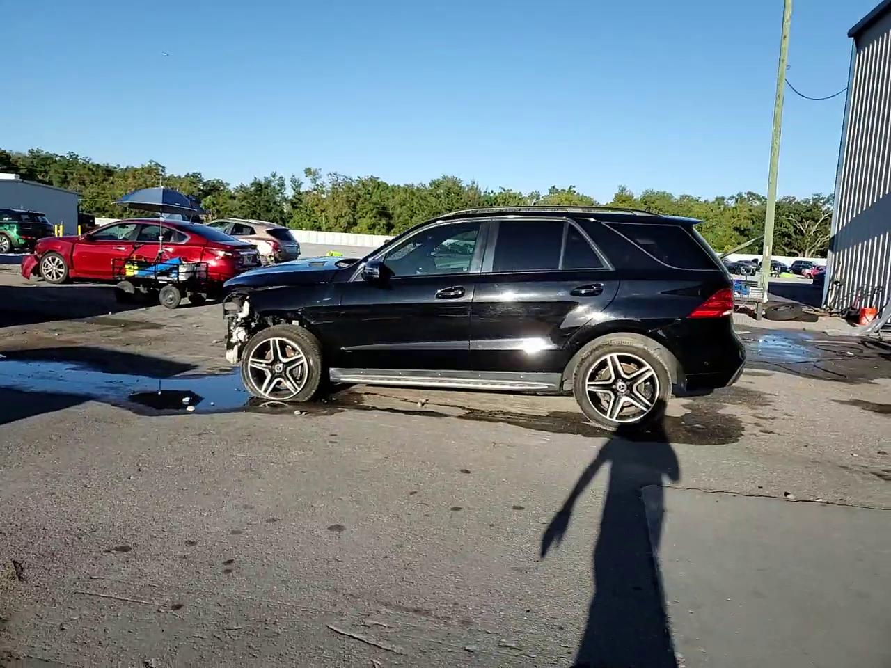 Фото: 4JGDA5JB6JB104022