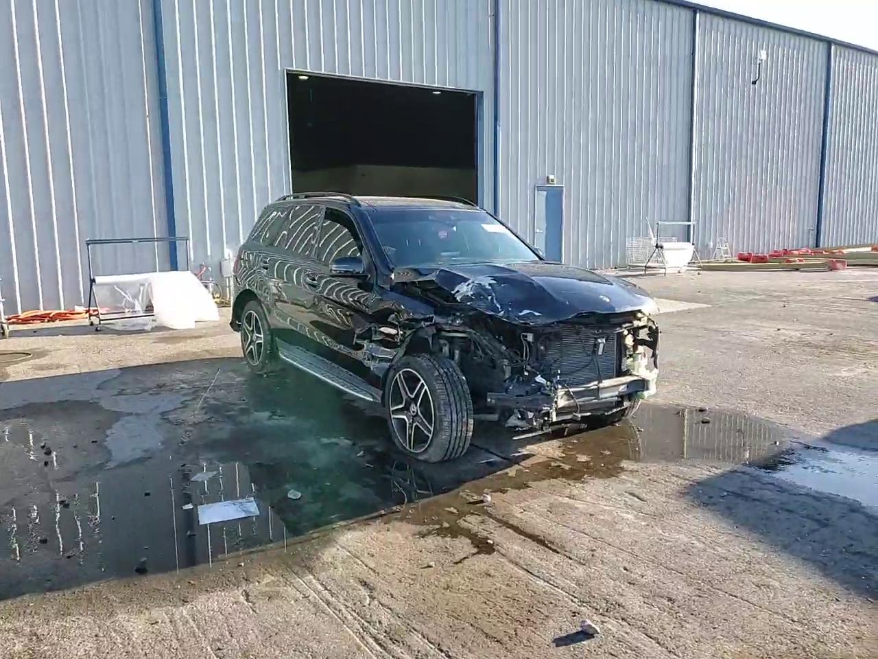 Фото: 4JGDA5JB6JB104022