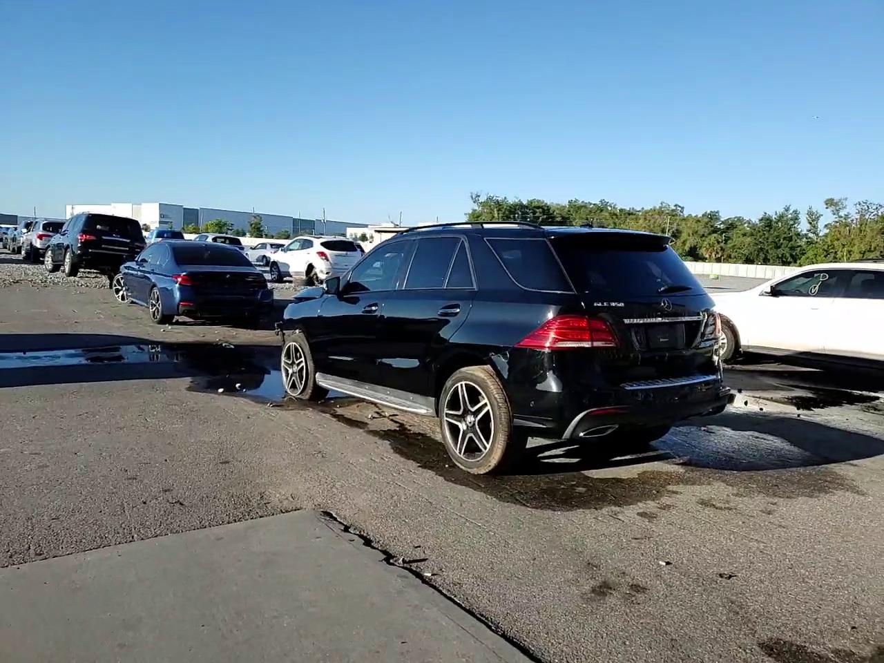 Фото: 4JGDA5JB6JB104022