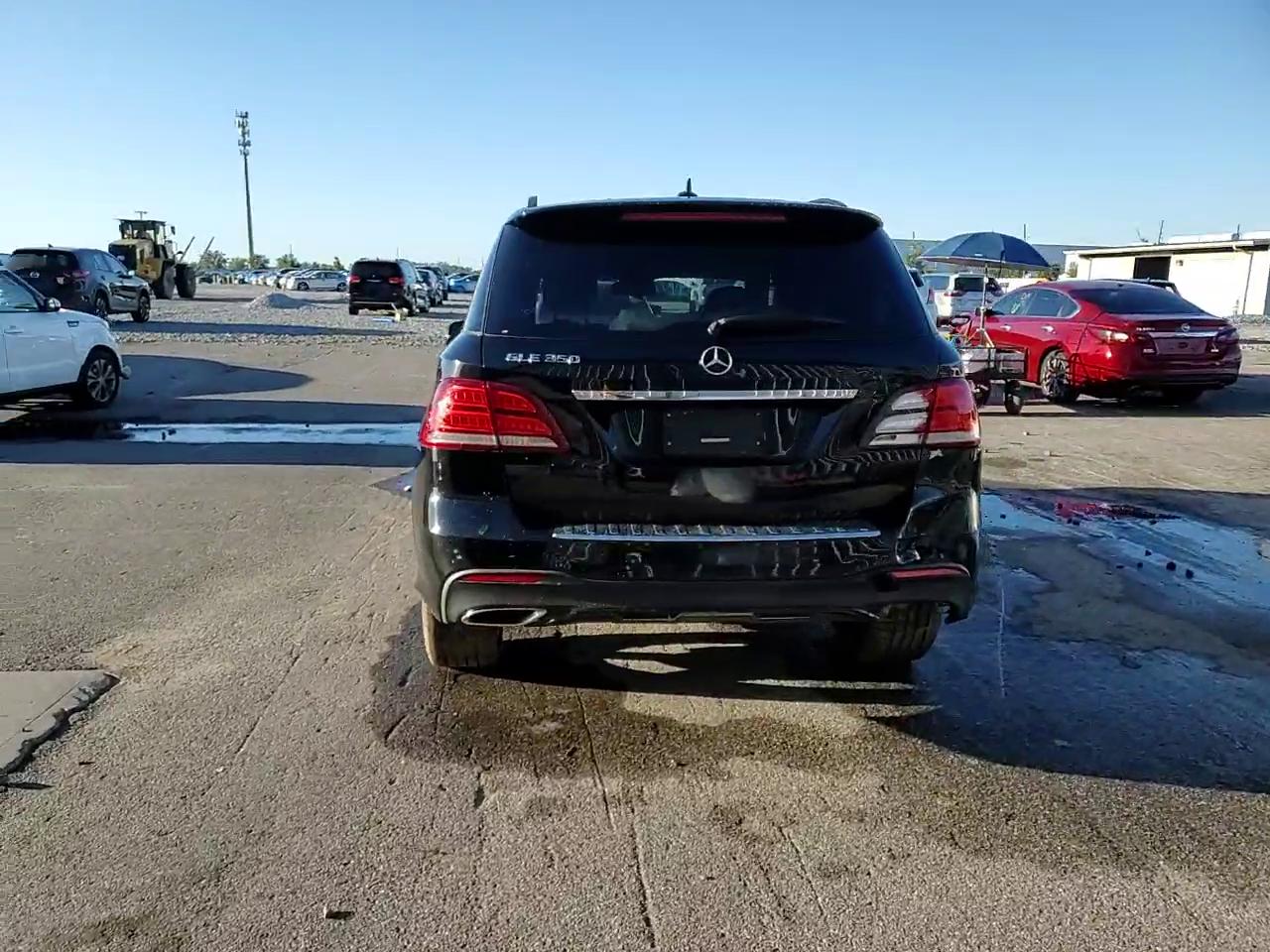 Фото: 4JGDA5JB6JB104022