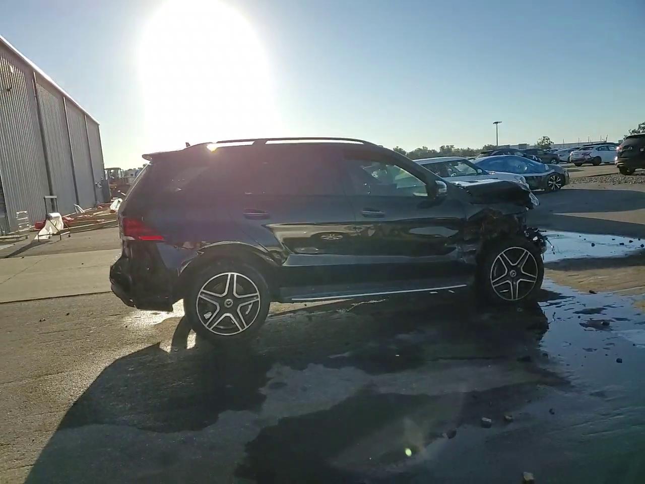 Фото: 4JGDA5JB6JB104022