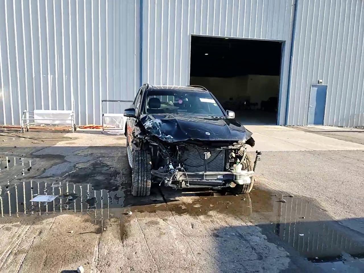 Фото: 4JGDA5JB6JB104022