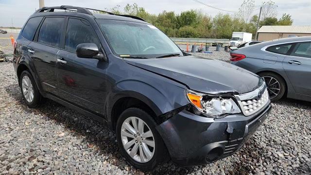 2012 Subaru Forester 2.5X Premium VIN: JF2SHADCXCH421792 Lot: 84070315