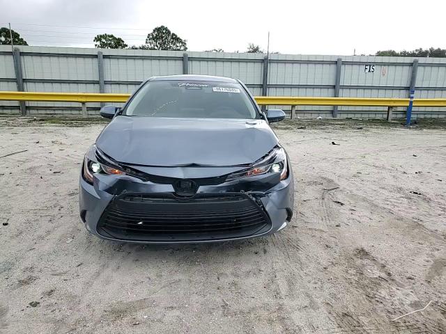 2025 Toyota Corolla Le VIN: 5YFB4MDE0SP304092 Lot: 86176845