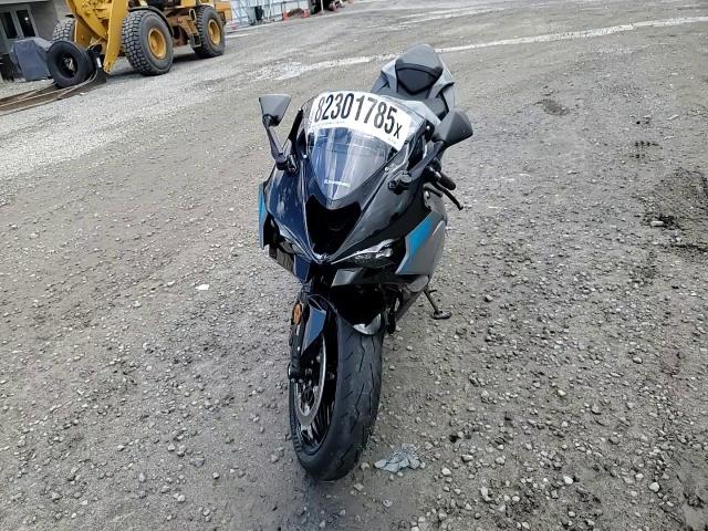 2025 Kawasaki Zx636 K VIN: JKBZXJK13SA011253 Lot: 82301785