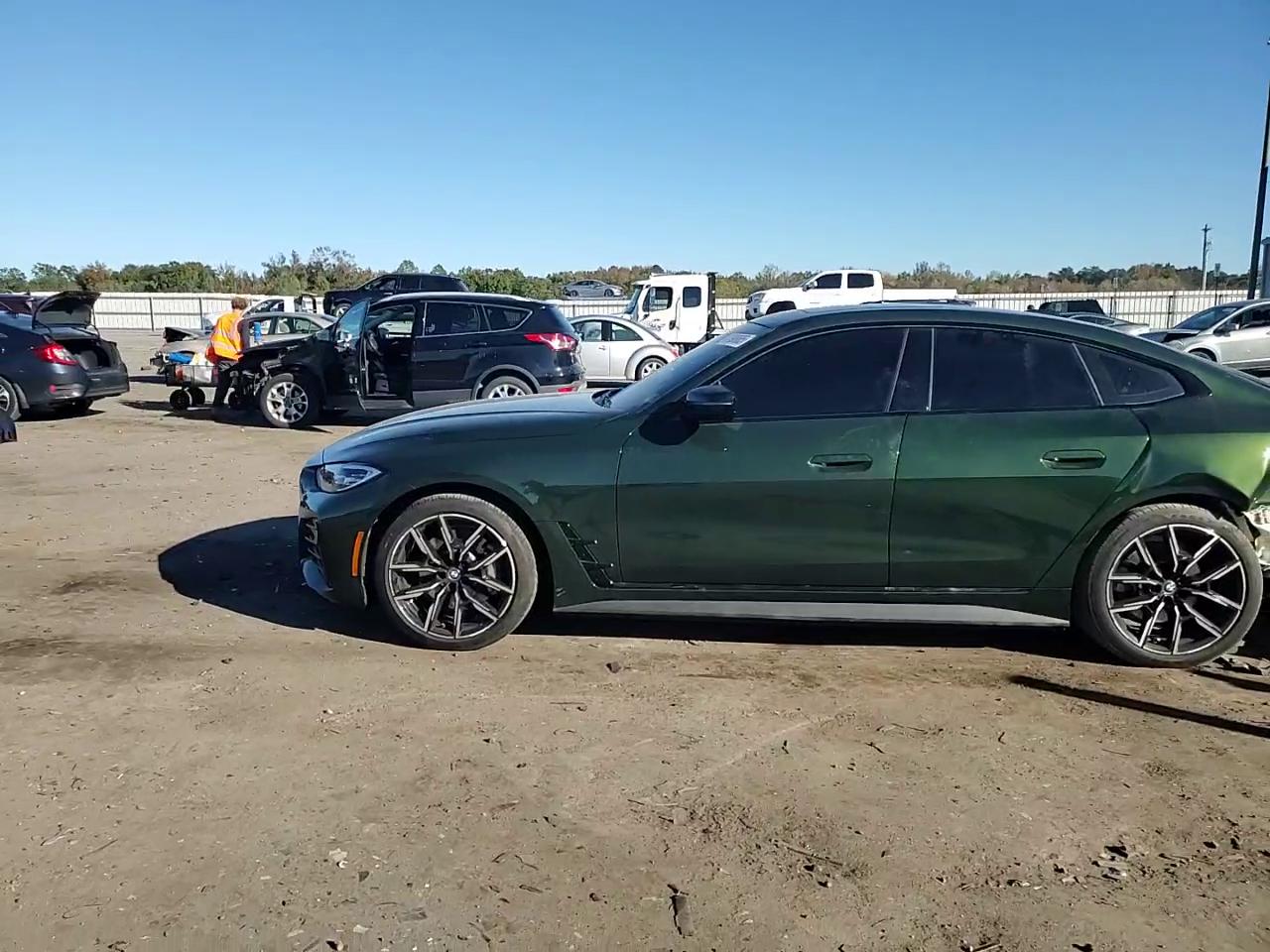 Фото: WBY73AW09RFS88497