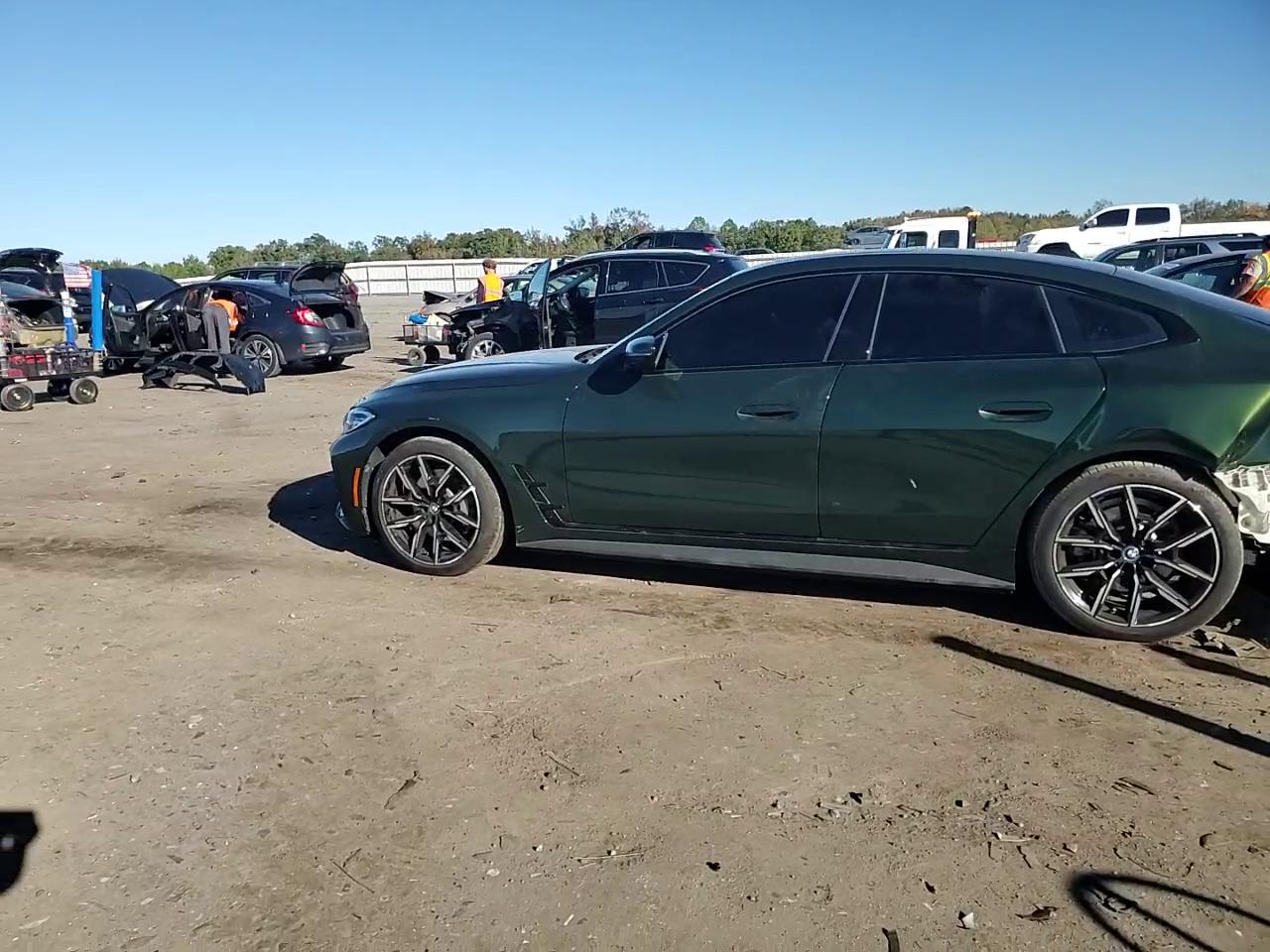 Фото: WBY73AW09RFS88497