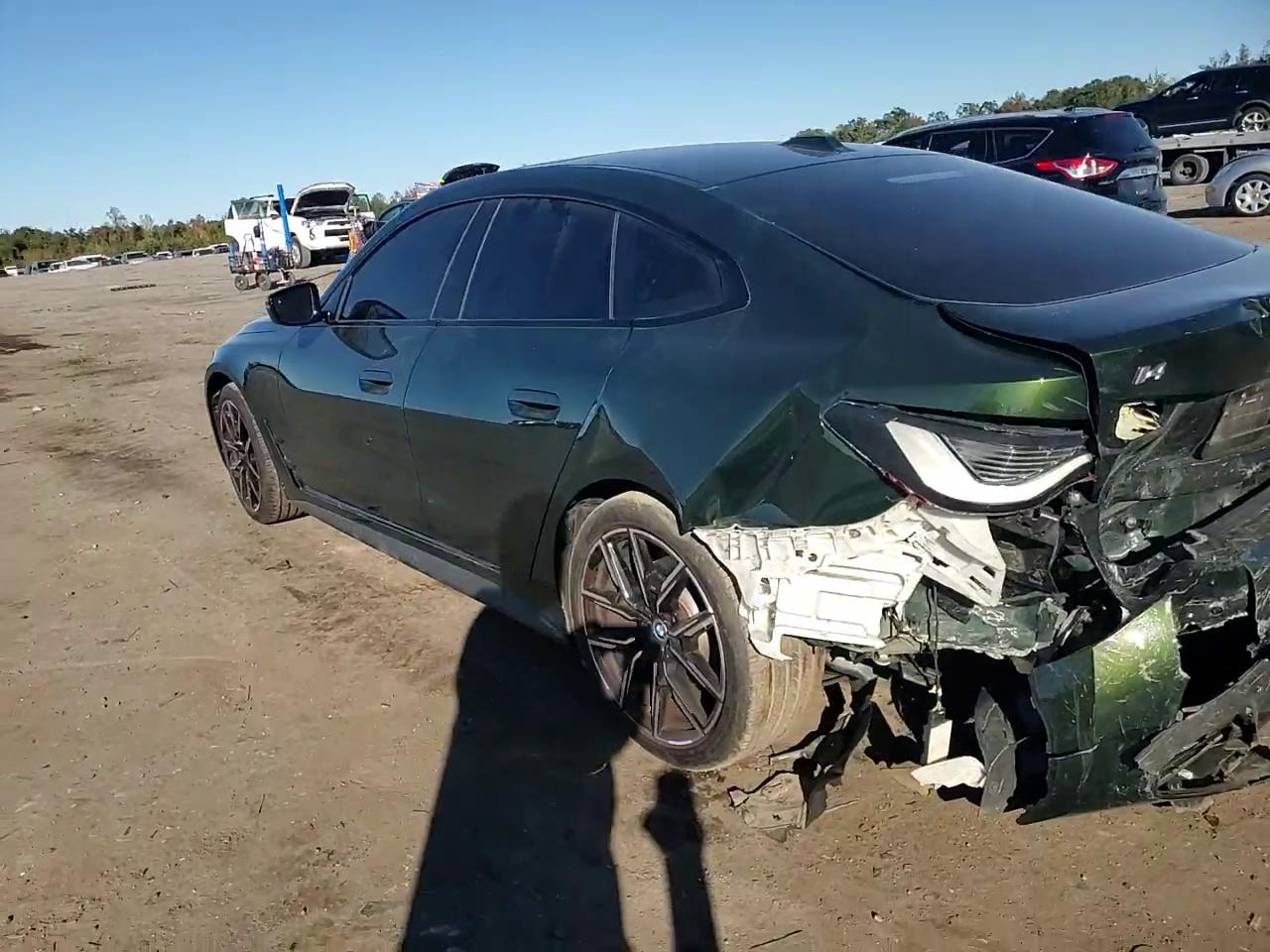 Фото: WBY73AW09RFS88497