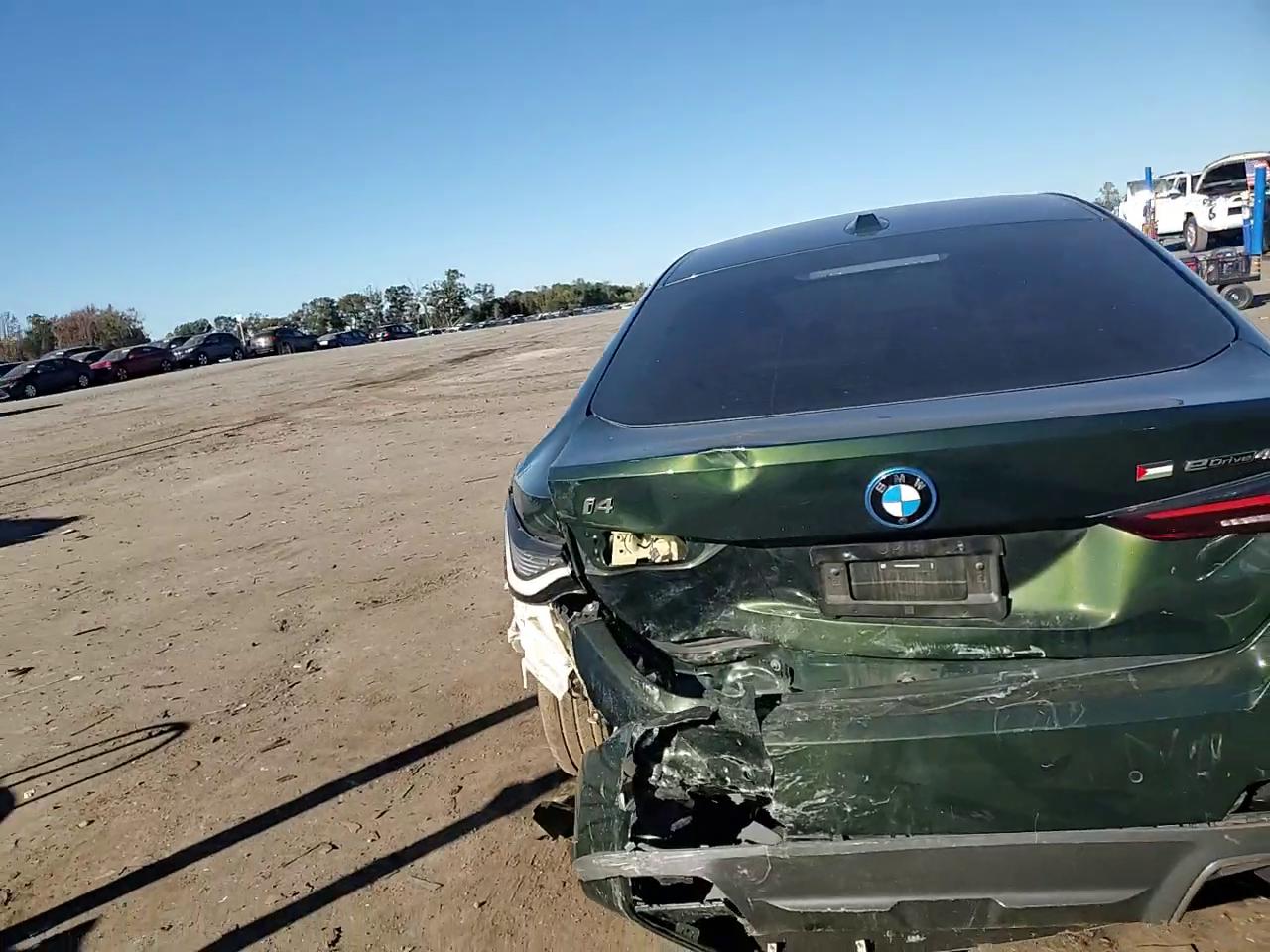 Фото: WBY73AW09RFS88497