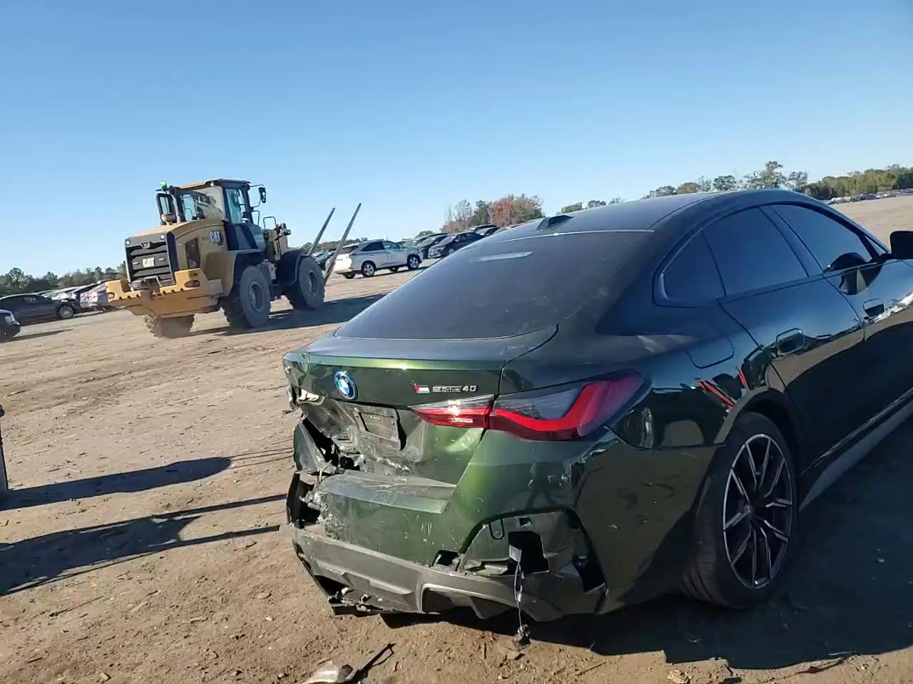 Фото: WBY73AW09RFS88497