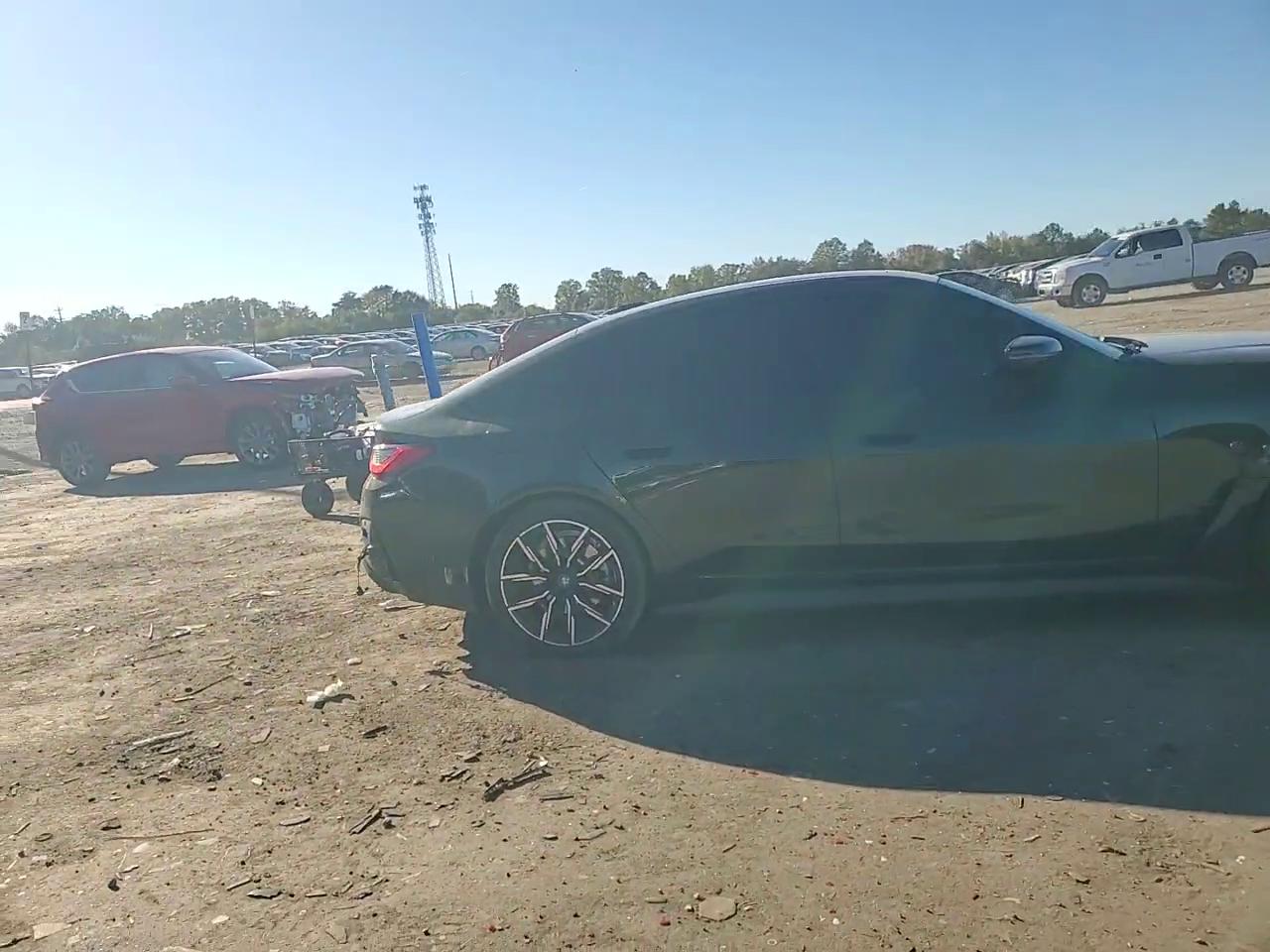 Фото: WBY73AW09RFS88497