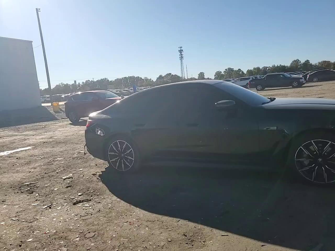 Фото: WBY73AW09RFS88497