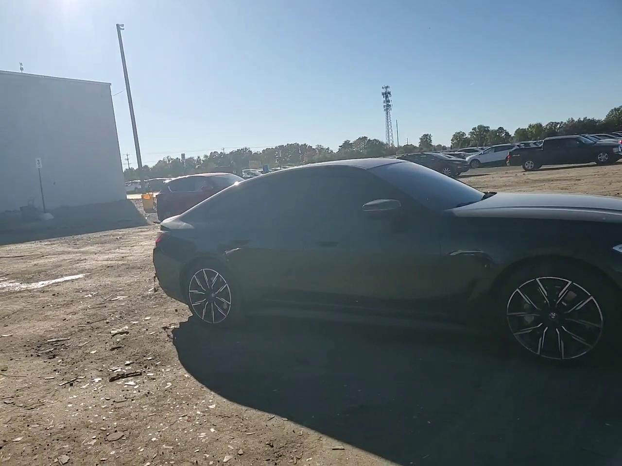 Фото: WBY73AW09RFS88497