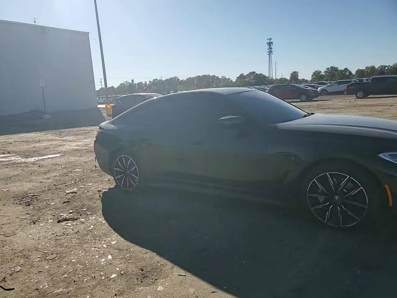 Фото: WBY73AW09RFS88497