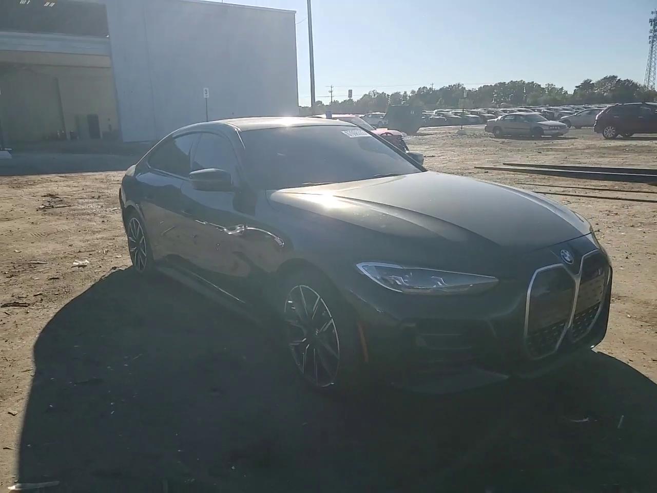 Фото: WBY73AW09RFS88497