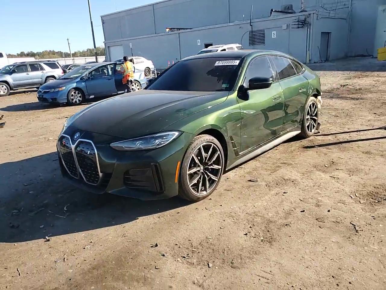 Фото: WBY73AW09RFS88497