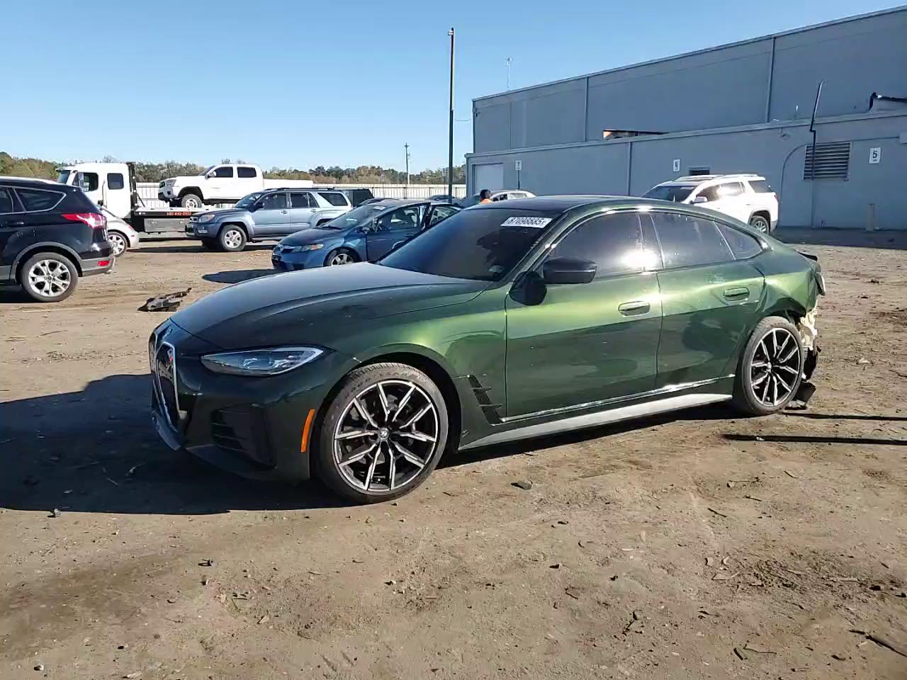 Фото: WBY73AW09RFS88497