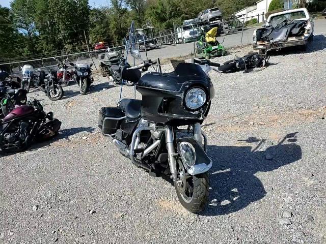 2017 Harley-Davidson Flhr Road King VIN: 1HD1FBC17HB684515 Lot: 82724085