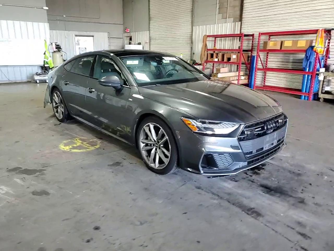 Фото: WAUU2AF24MN045362