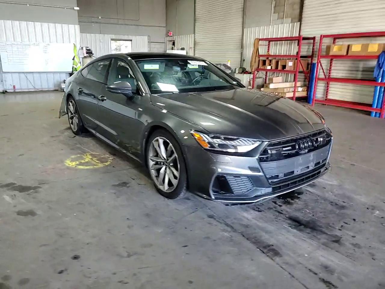 Фото: WAUU2AF24MN045362