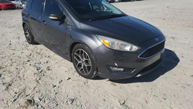 2016 Ford Focus Se VIN: 1FADP3K29GL393346 Lot: 89838855