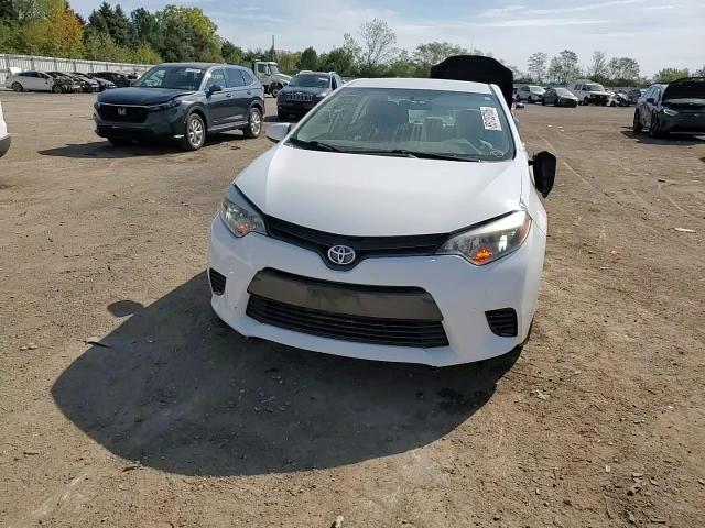 2015 Toyota Corolla L VIN: 5YFBURHE6FP241626 Lot: 85133705
