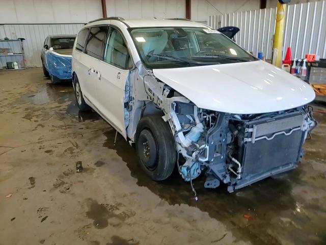 2020 Chrysler Pacifica Touring L VIN: 2C4RC1BG0LR176782 Lot: 69940185