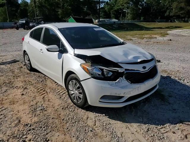 2016 Kia Forte Lx VIN: KNAFX4A60G5519382 Lot: 86232415
