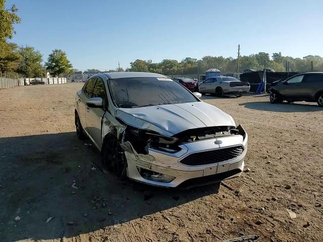 2016 Ford Focus Se VIN: 1FADP3F22GL321169 Lot: 85168935
