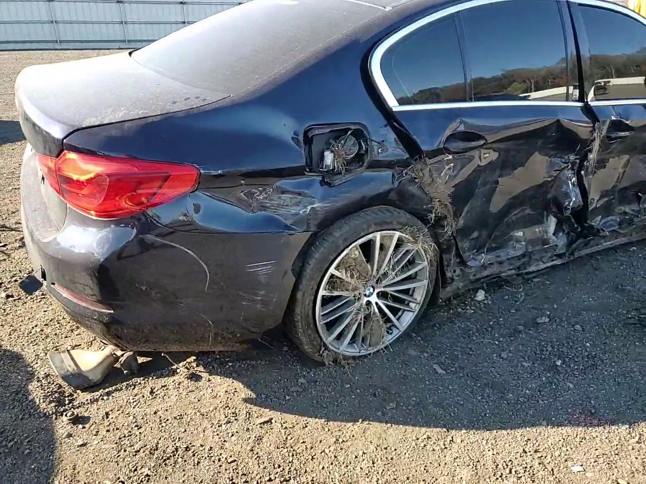 Фото: WBAJE7C54KWW05433