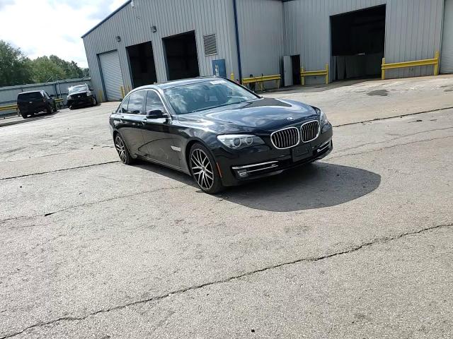 2013 BMW 740 Li VIN: WBAYE4C52DD136998 Lot: 82782055